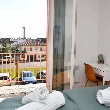 Appartement Vue Pyrénéenne élégante Avec 2 *