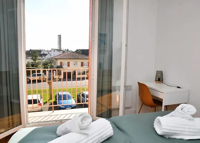 아파트 Vue Pyreneenne Elegante Avec 2 *