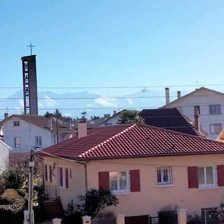 Apartment Vue Pyreneenne Elegante Avec 2